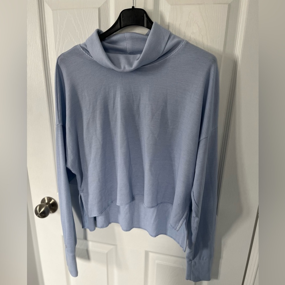 American Eagle Top